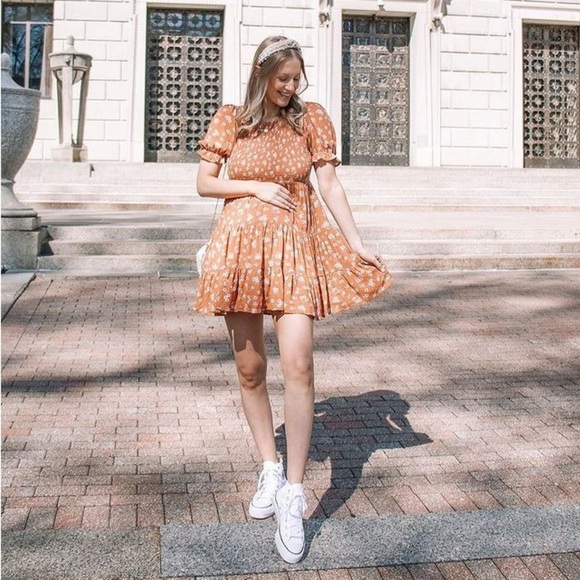 Pinkblush rust floral flower daisy smocked top mini dress nwt - Picture 5 of 9
